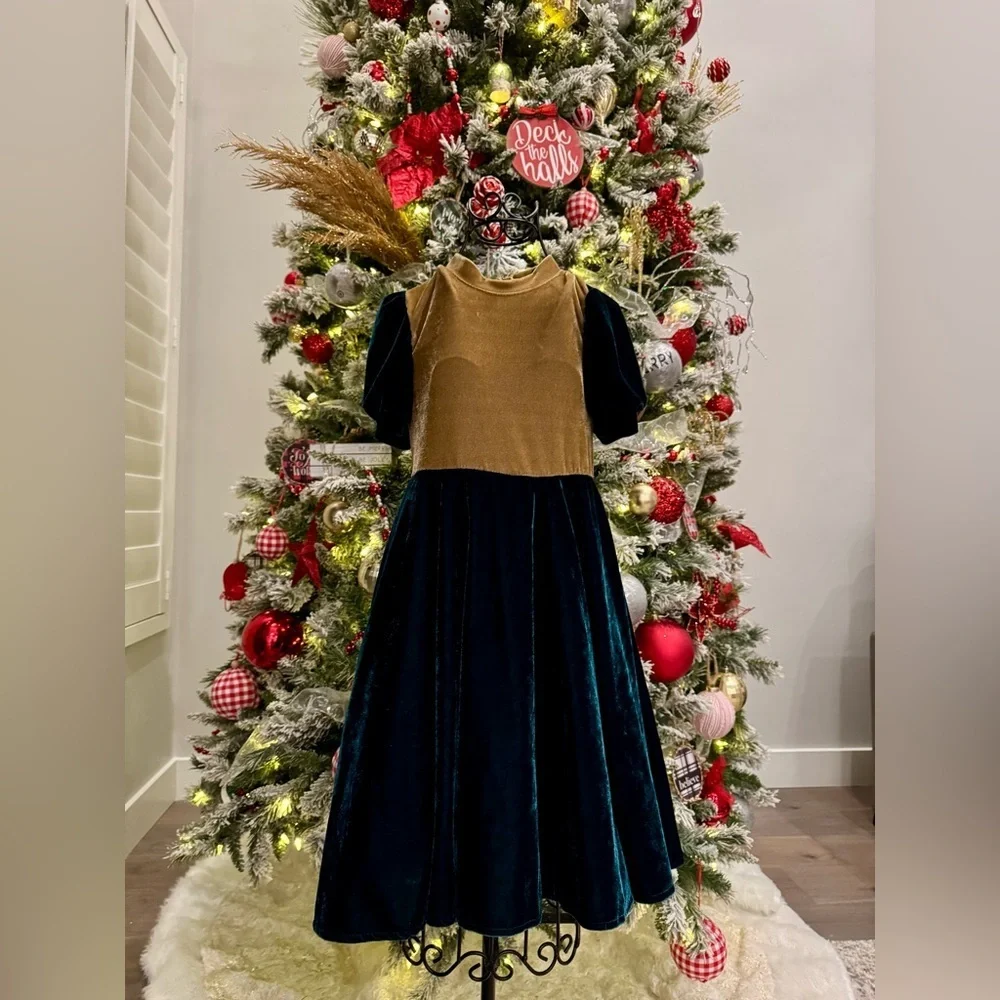 Trish Scully kids velvet Christmas dress